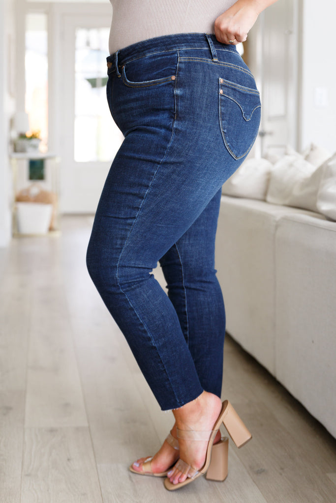 High-Wasted Tummy Control Skinny Jeans (Online Exclusive)